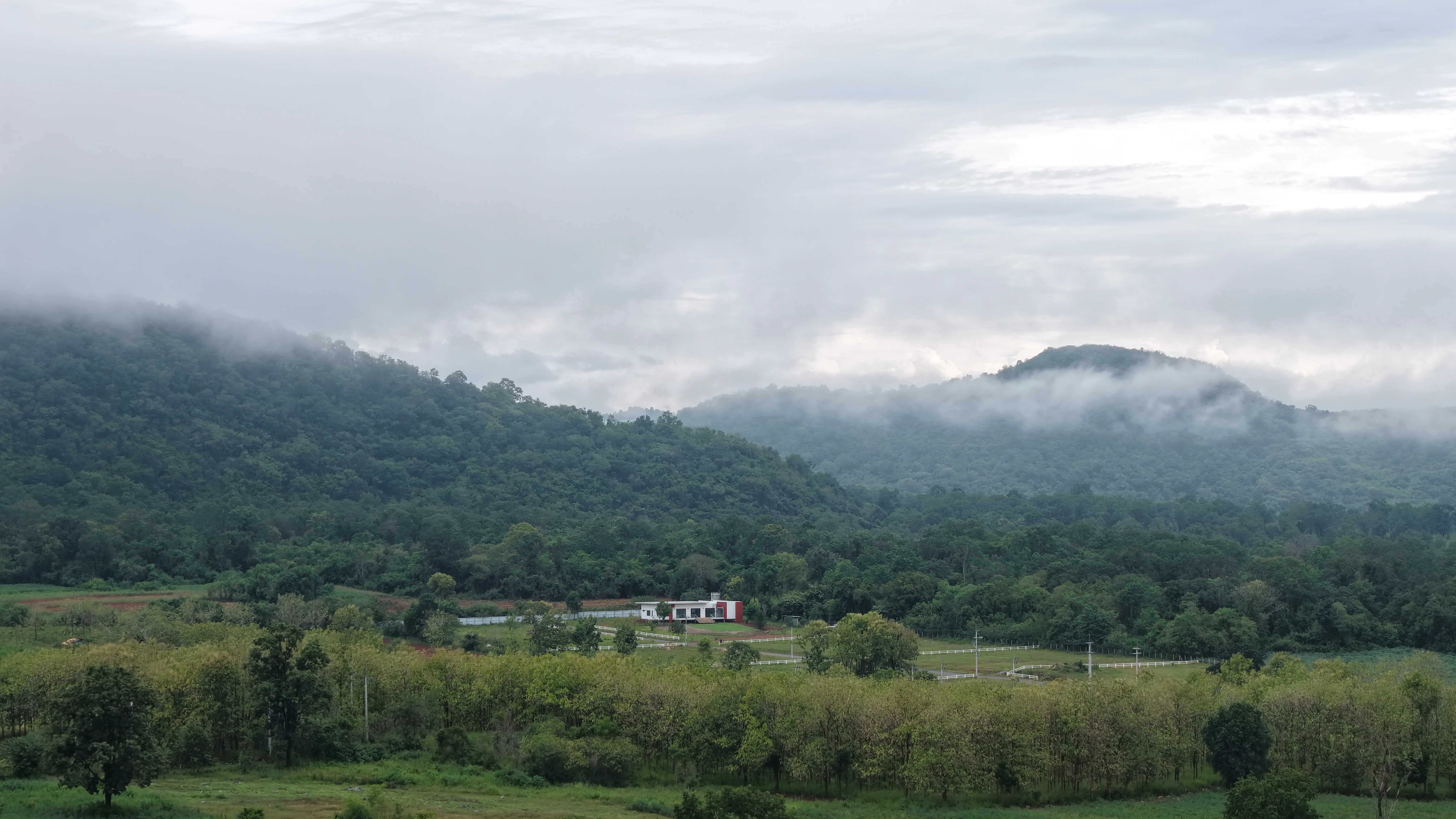 phupirom bluesky atmosphere-2