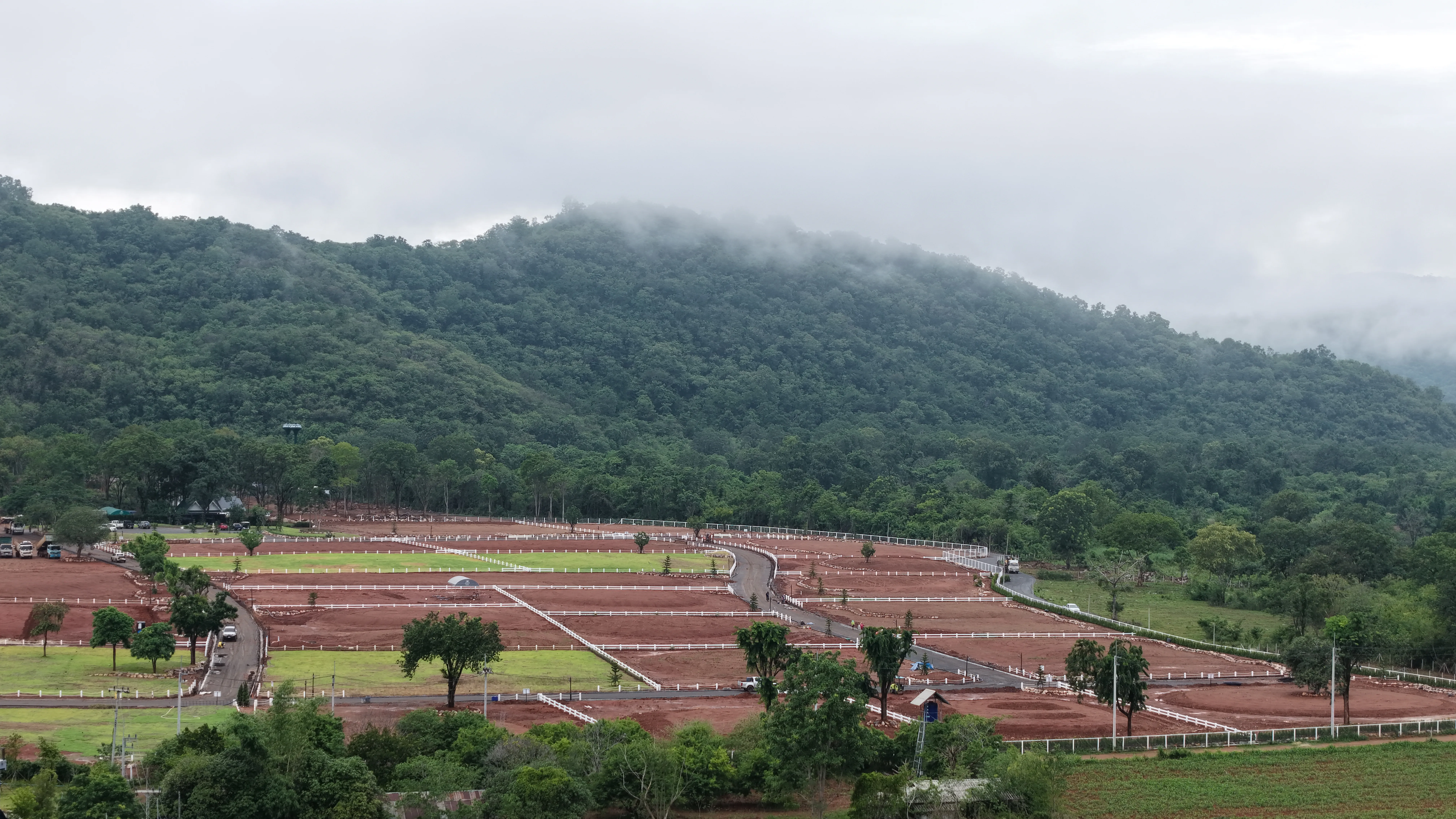 phupirom bluesky atmosphere-3